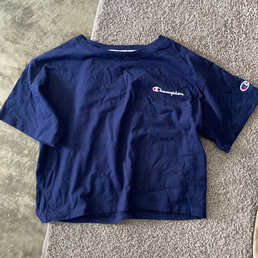 Champion cropped t shirt xs